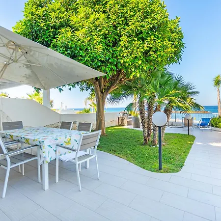 Di Lusso Sul Mare A Diamante - Ventre بيت للعطل