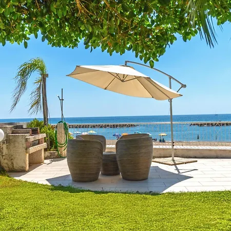 Di Lusso Sul Mare A Diamante - Ventre